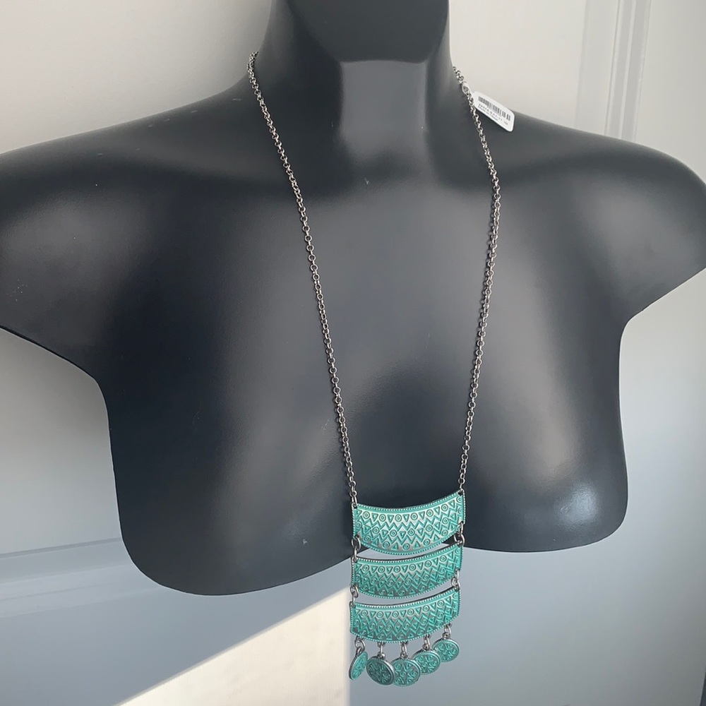 Long statement necklace